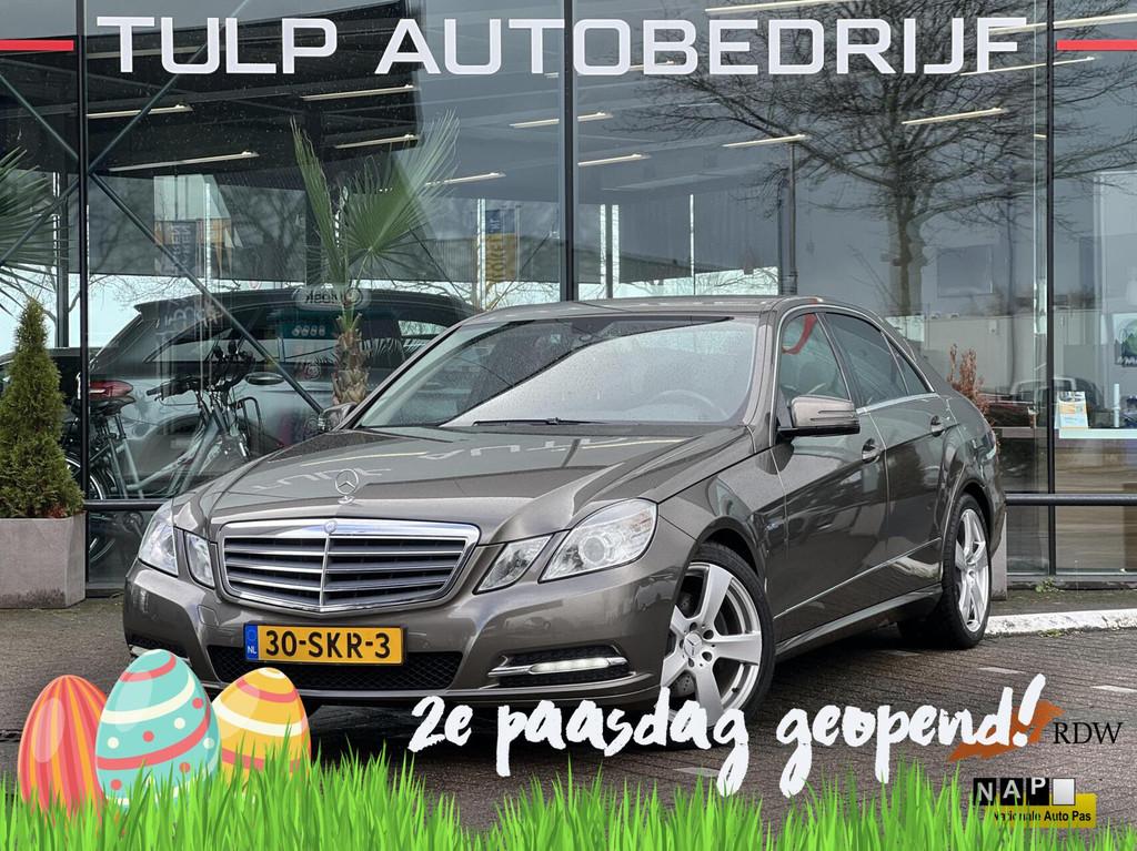 Mercedes E-klasse 200 CGI Business Class Leder Nav NLauto NA, Auto's, Euro 5, Achterwielaandrijving, Gebruikt, Zwart