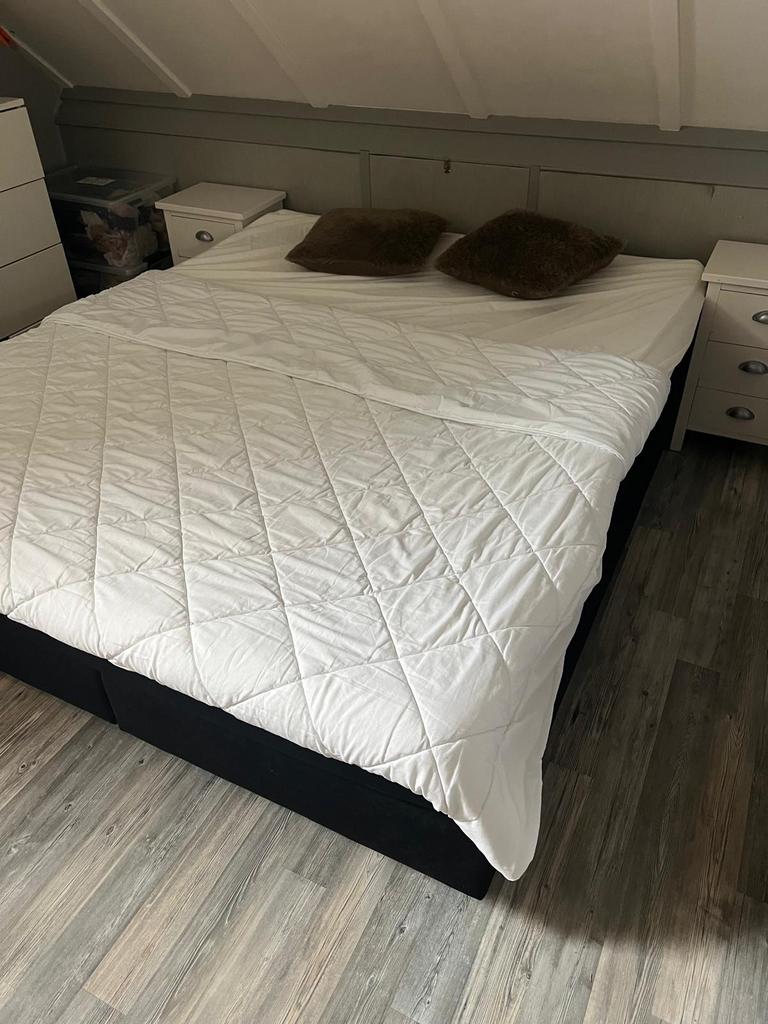 Boxspring 160x200 Jysk, Ophalen, Gebruikt, Zwart, Tweepersoons
