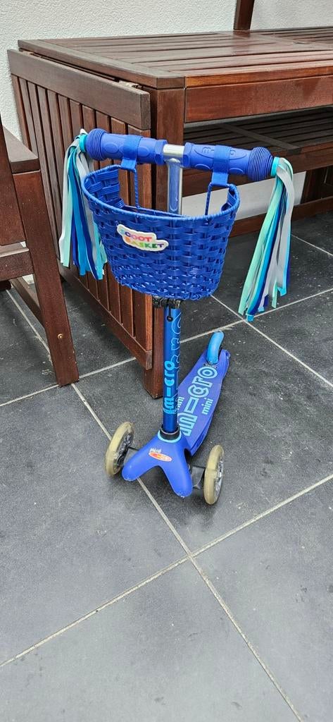 Micro step mini met mandje en stuurlinten, Ophalen, Gebruikt, Gewone step, Micro Step Mini