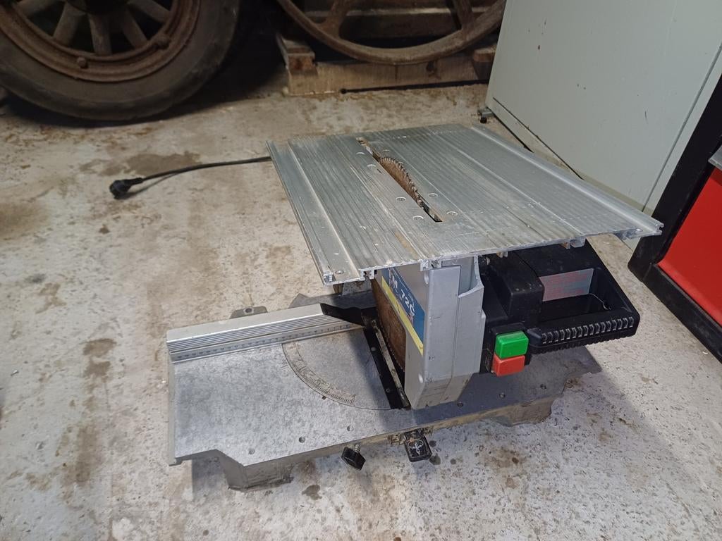 Virutex zaagmachine, Ophalen, Gebruikt, Afkortzaag, 30 tot 70 mm