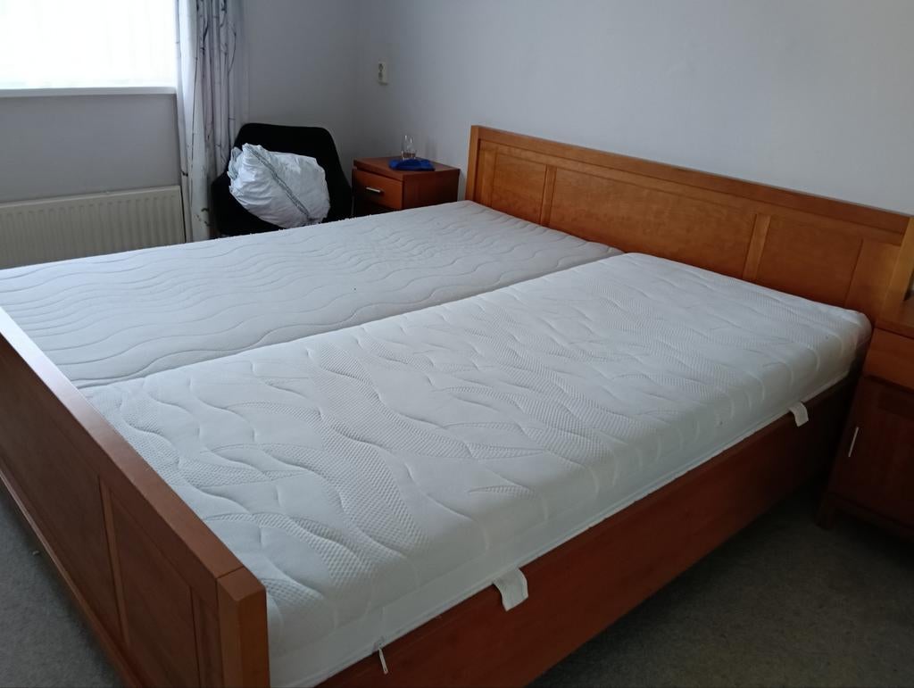 Tweepersoons ledikant 180x210 cm met matrassen, Auping spir, Ophalen of Verzenden