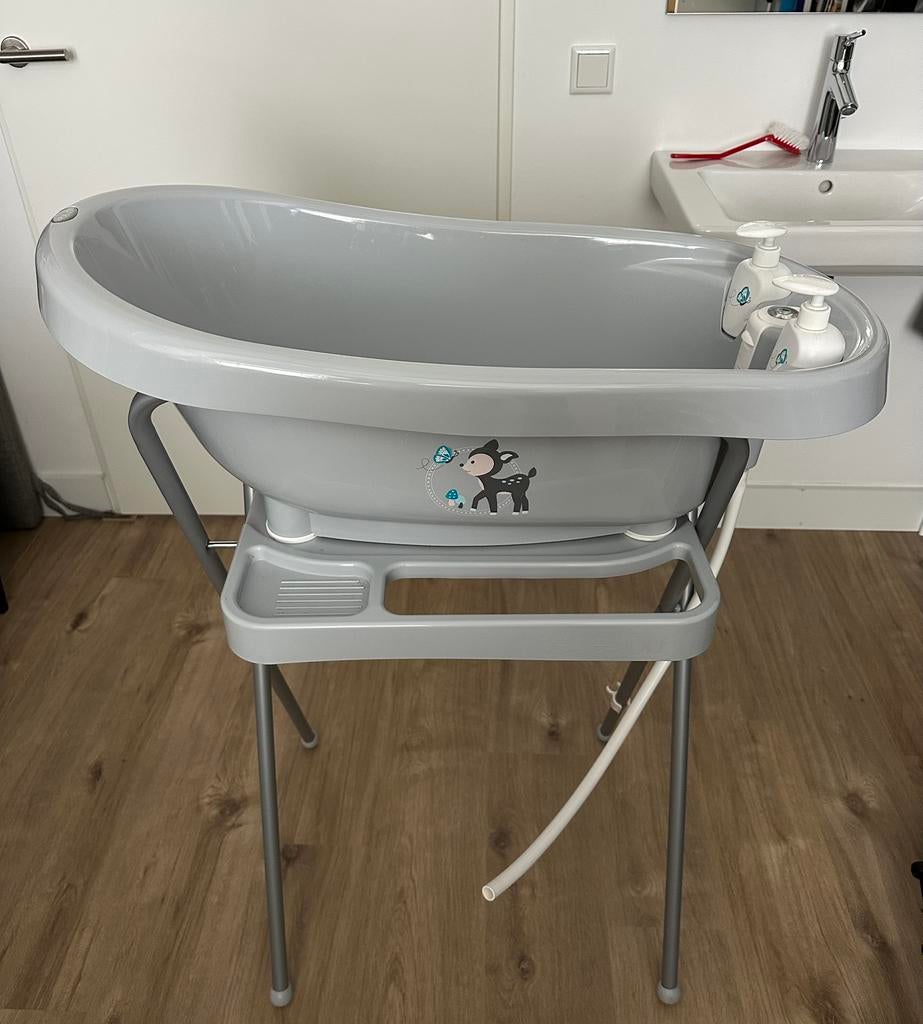 Bébé-jou baby badje op standaard, Ophalen of Verzenden, Zo goed als nieuw, Badje, Bébé-jou