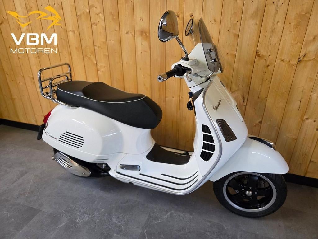 Vespa GTS 300 IE  GTS300 GTS-300 super sport nieuwe banden!, Scooter, Bedrijf, Onbekend, Onbekend