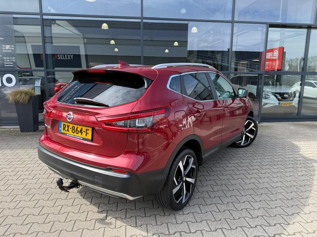 Nissan Qashqai 1.6 Tekna *Trekhaak & Stoelverwarming*, Voorwielaandrijving, 1618 cc, Gebruikt, Euro 6