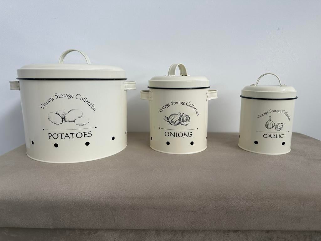 Vintage Opbergbussen Set voor Aardappelen, Uien, Knoflook, Ophalen, Zo goed als nieuw