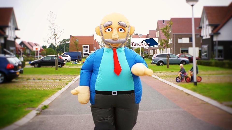 abraham levend in pak huren bensan enter, Ophalen, Zo goed als nieuw, Abraham of Sarah