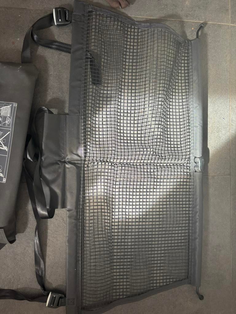 Volvo XC 60 bagagenet hondennet Nieuw, Ophalen of Verzenden, Nieuw