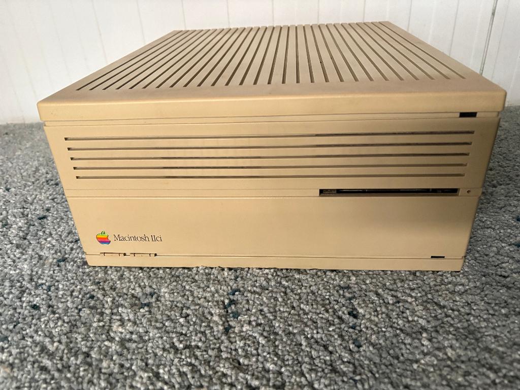 Vintage Apple Macintosh IIci M5780 Desktop Computer 1989, Computers en Software, Vintage Computers, Ophalen of Verzenden