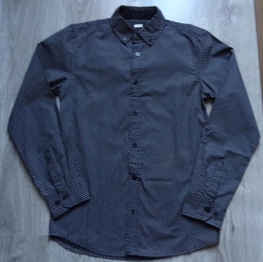 Zwart overhemd met witte rondjes maat 158 164, Europe Kids, Overhemd of Blouse, Ophalen of Verzenden, Zo goed als nieuw