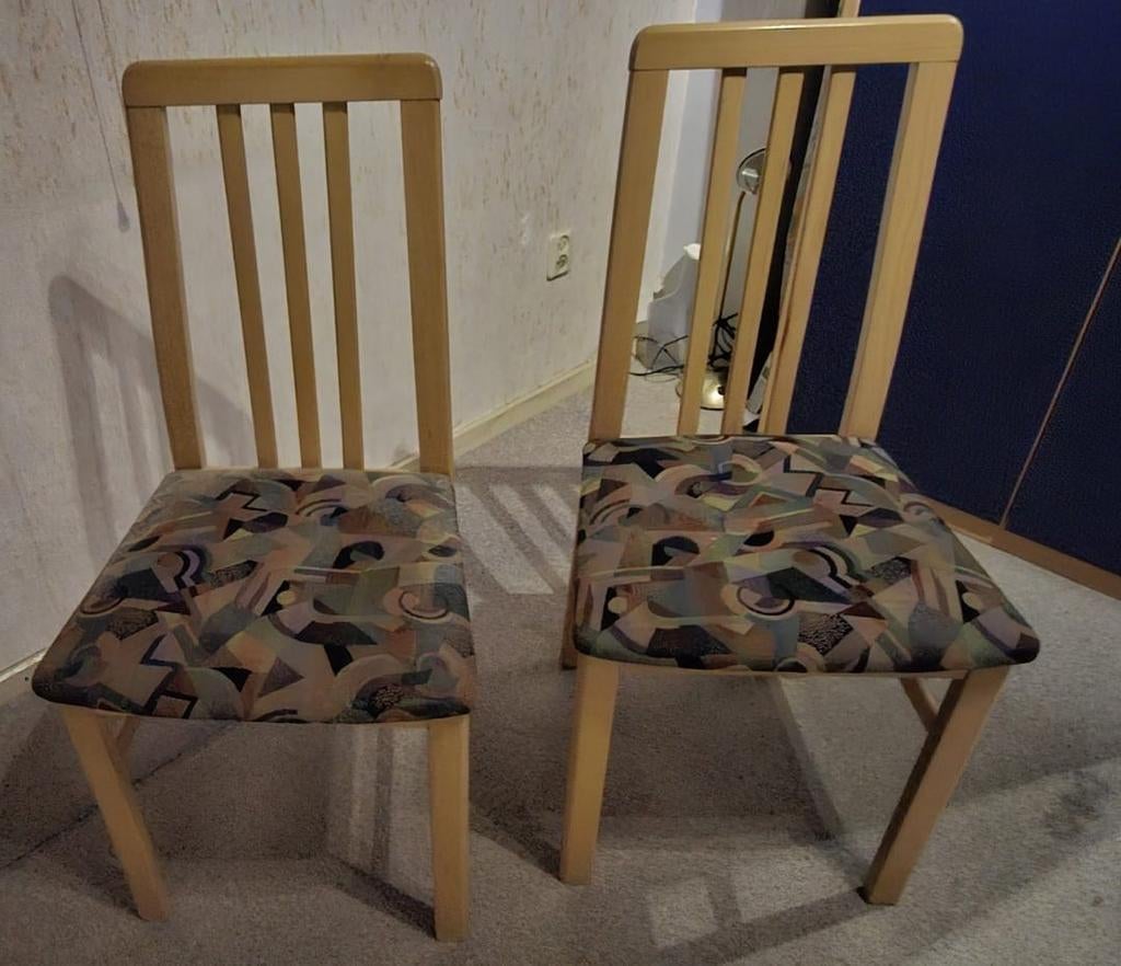 4 houten stoelen, Ophalen, Gebruikt, Bruin