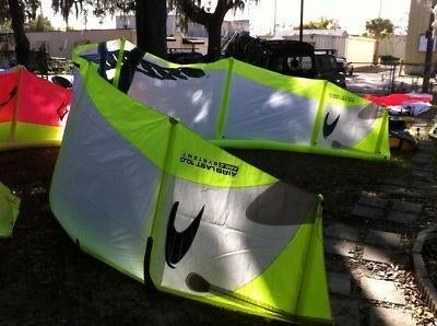 Kitesurf zeil in tas., Geen board, Ophalen of Verzenden, Gebruikt