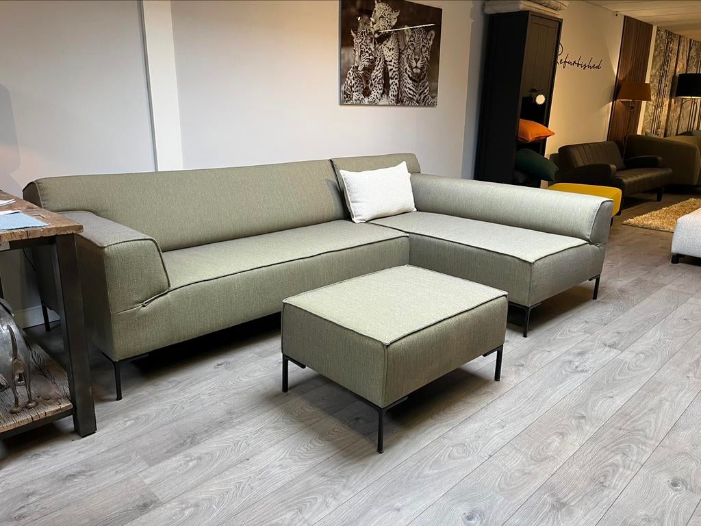 Uw Design on stock Bloq laten herstofferen?, Ophalen, Zo goed als nieuw, Vierpersoons of meer