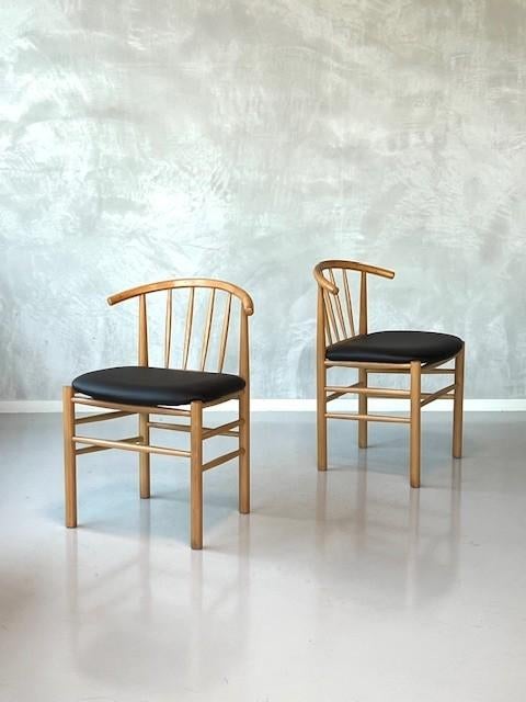 FDB Mobler eetkamerstoelen J151 Erik Ole Jorgensen prijs p/s, Gebruikt, Twee, Bruin, FDB Mobler