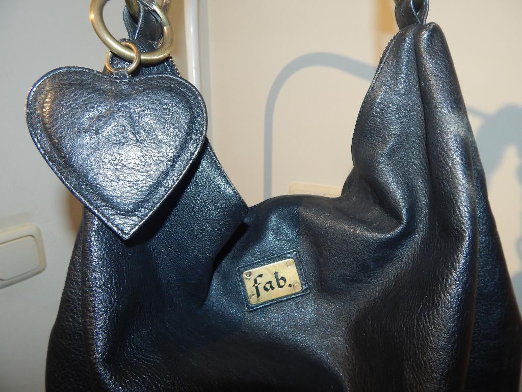 Fab Fabienne Chapot ruime leren schoudertas met hanger, Overige merken, Gebruikt, Verzenden, Zwart