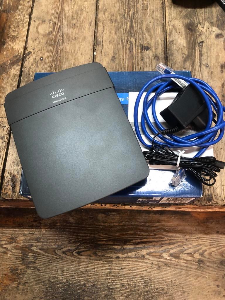 Linksys E900 Wireless N300 Router - Compleet, Ophalen, Nieuw, Router, Linksys