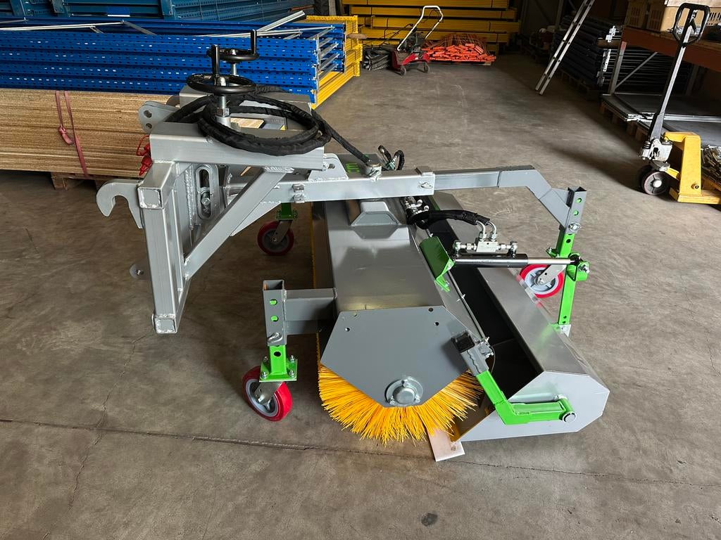 Hydraulische rolbezem l Nieuw l Rolbezem l 1.55 breed l, Ophalen of Verzenden, Nieuw