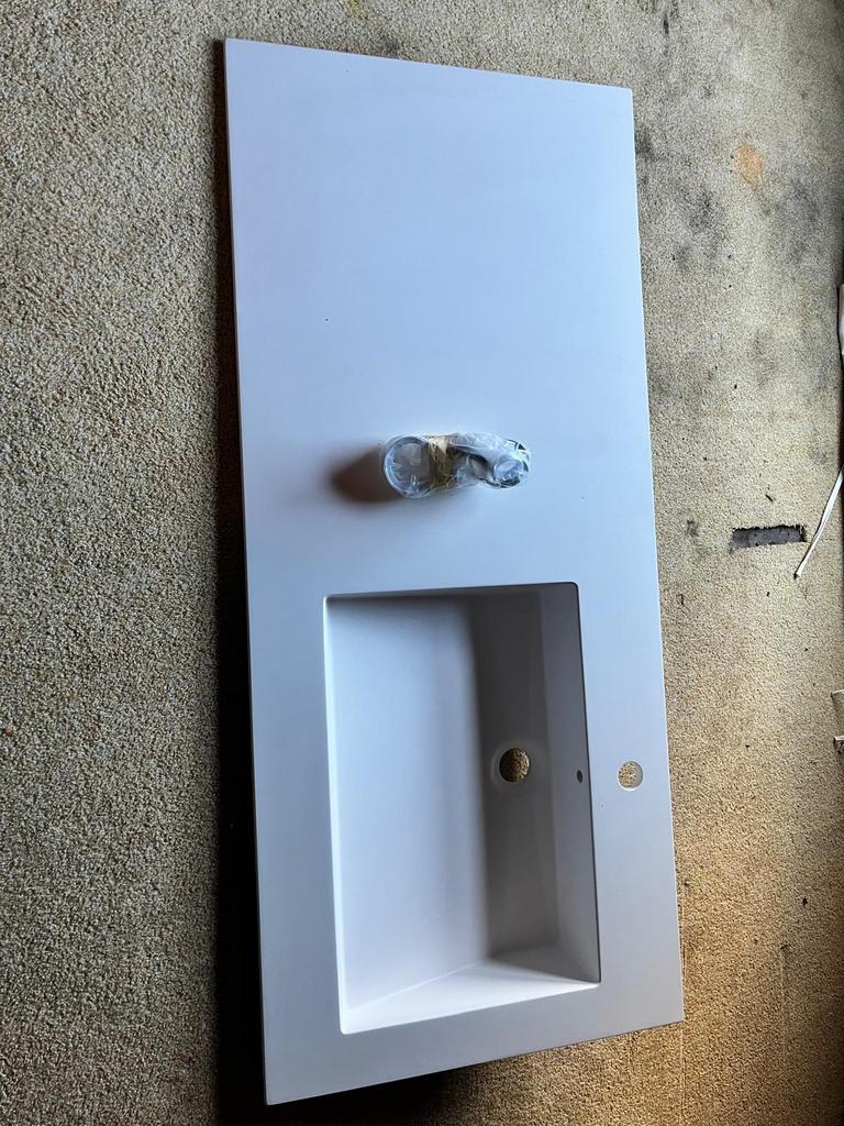 Kvik wastafel, Ophalen, 50 tot 100 cm, Zo goed als nieuw, Minder dan 100 cm