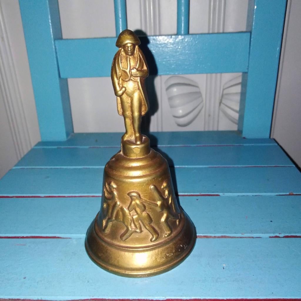 Koperen tafelbel Napoleon, Verzamelen, Beelden en Beeldjes, Ophalen, Gebruikt, Mens