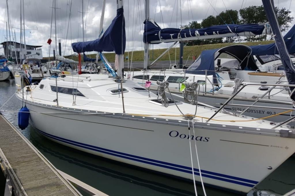 Jeanneau Sun Odyssee 30, Watersport en Boten, Kajuitzeilboten en Zeiljachten, Ophalen, Gebruikt, Diesel, 9 tot 12 meter