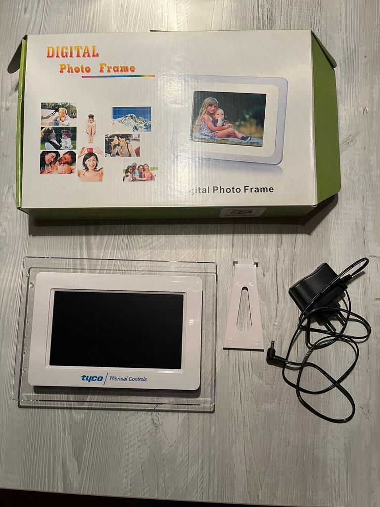 Digital Photo Frame, Ophalen of Verzenden, Zo goed als nieuw