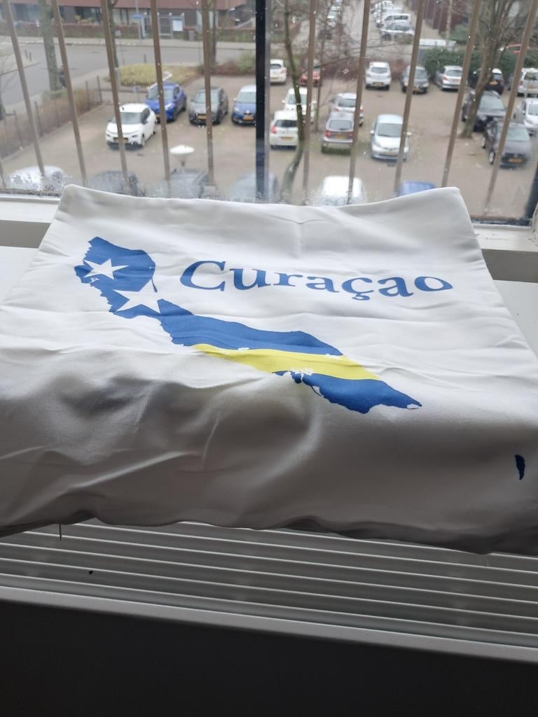 Te koop sierkussen hoes van wk curacao, Ophalen of Verzenden, Vierkant