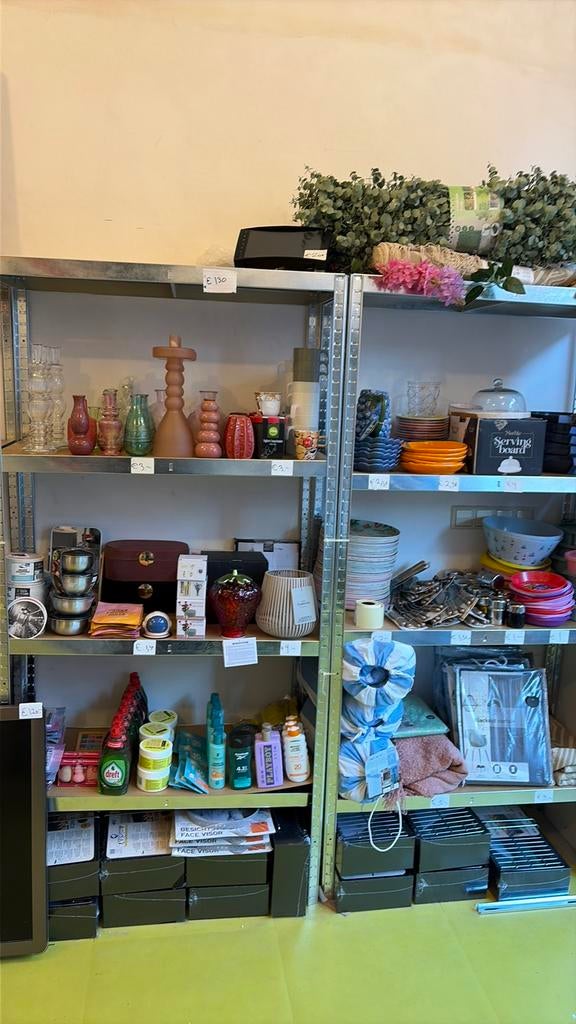 Nieuwe vaasjes €2.5 tot €1, Ophalen of Verzenden, Zo goed als nieuw