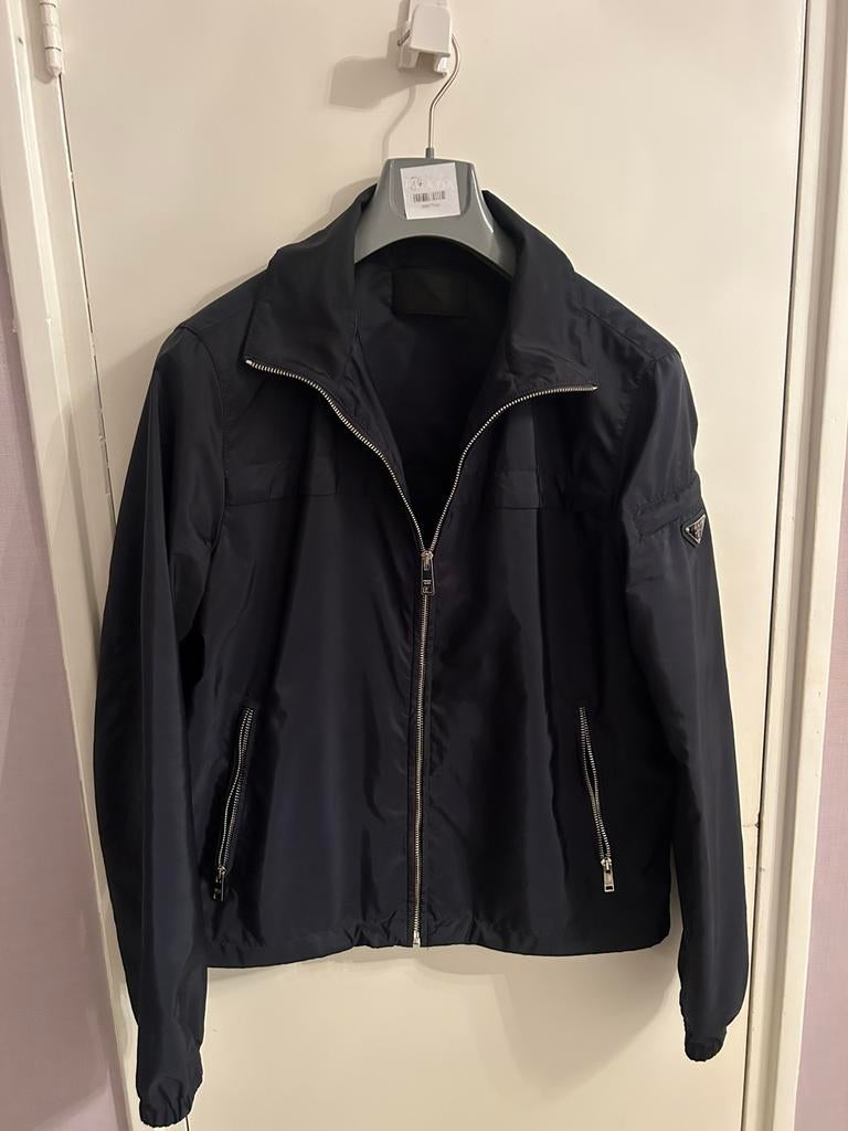 Prada jas maat M, Ophalen of Verzenden, Zo goed als nieuw, Maat 38/40 (M), Zwart