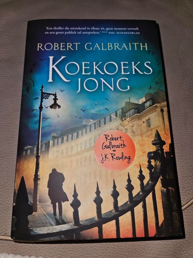 Koekoeksjong - Robert Galbraith (J.K. Rowling), Ophalen of Verzenden, Zo goed als nieuw, Robert Galbraith, Nederland