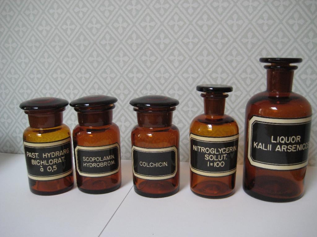 5 oude apothekersflessen, puntgaaf, Antiek en Kunst, Antiek | Glas en Kristal, Ophalen of Verzenden