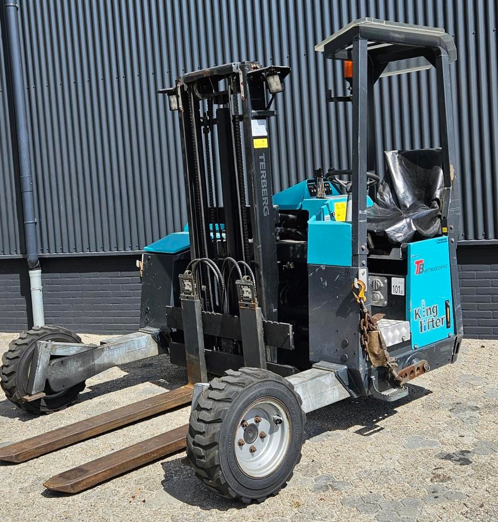 Terberg Kinglifter Moffett meeneemheftruck, Ophalen