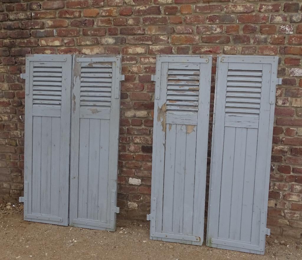 2 sets oude louvre luiken blinden schutters, Ophalen