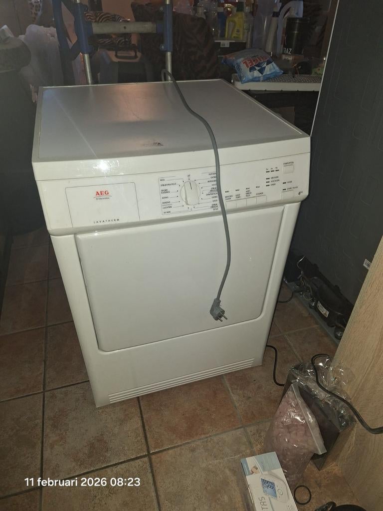 AEG lavatherm wasdroger 6kg, Ophalen, 6 tot 8 kg, Luchtafvoer, Anti-kreukfase