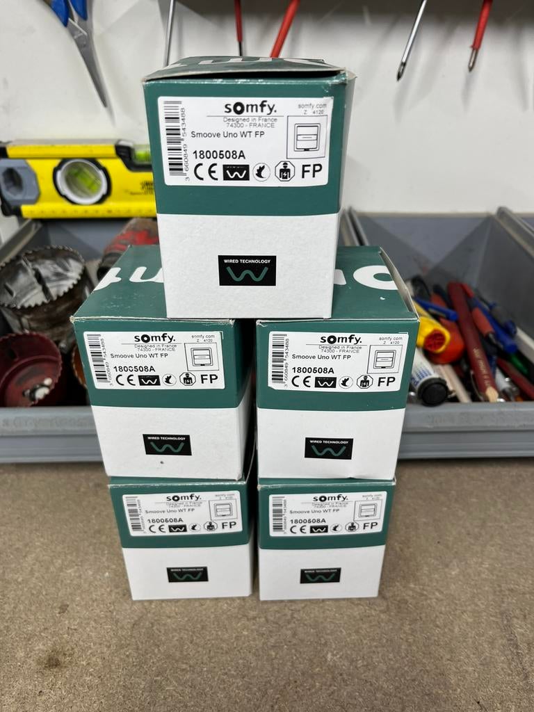 Somfy schakelaars rolluik zonwering, Doe-het-zelf en Verbouw, Elektra en Kabels, Ophalen of Verzenden, Nieuw, Schakelaar