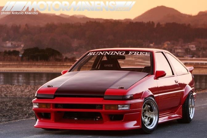 Run Free Type-2 bodykit - Toyota Corolla AE86 Trueno, Ophalen of Verzenden