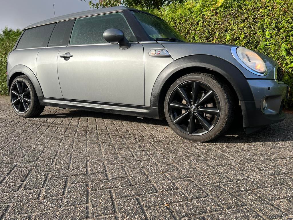 Mini Clubman 3 2008 Grijs, Auto's, Voorwielaandrijving, 4 cilinders, 163 pk, 16 km/l