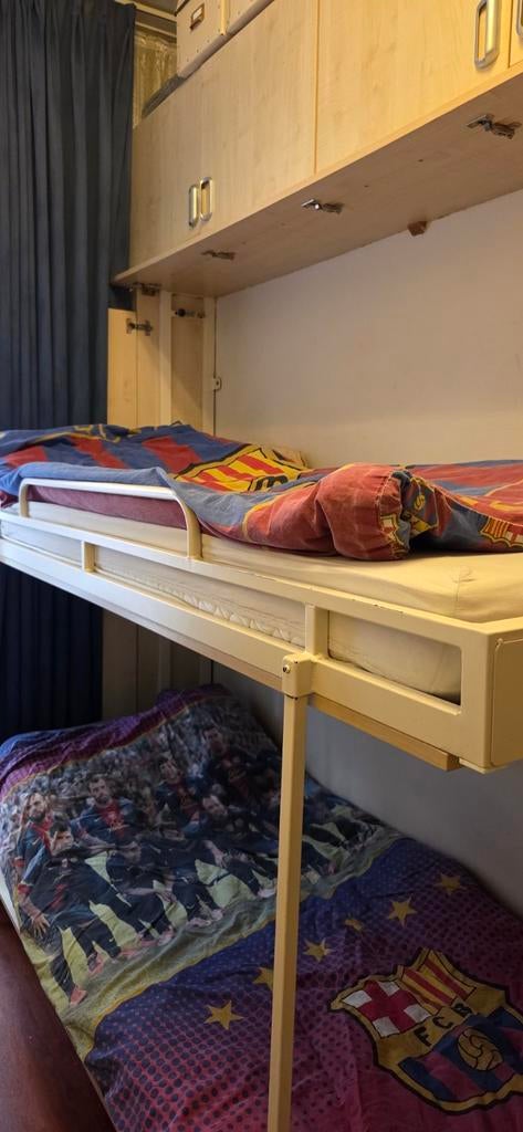 Kastbed stapelbed opklapbaar met optionele kasten, Ophalen