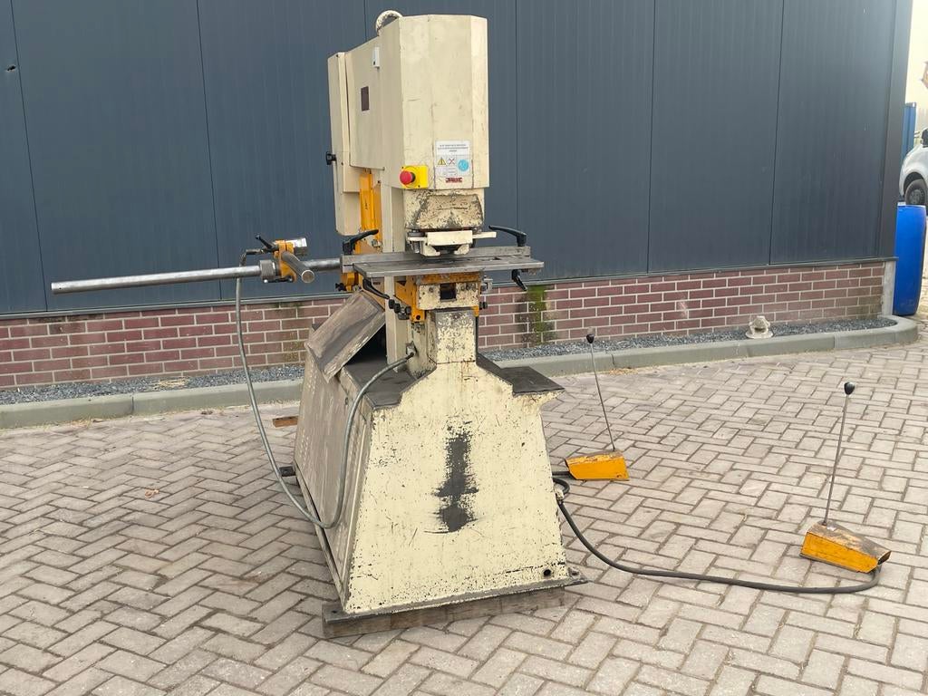 GEKA Hydracrop 70S Pons- en Schaarmachine, Ophalen of Verzenden