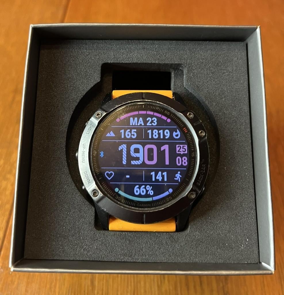 Garmin Fenix 6x Sapphire  51 mm + 4 bandjes, GARMIN, Zwart, Ophalen of Verzenden, Zo goed als nieuw