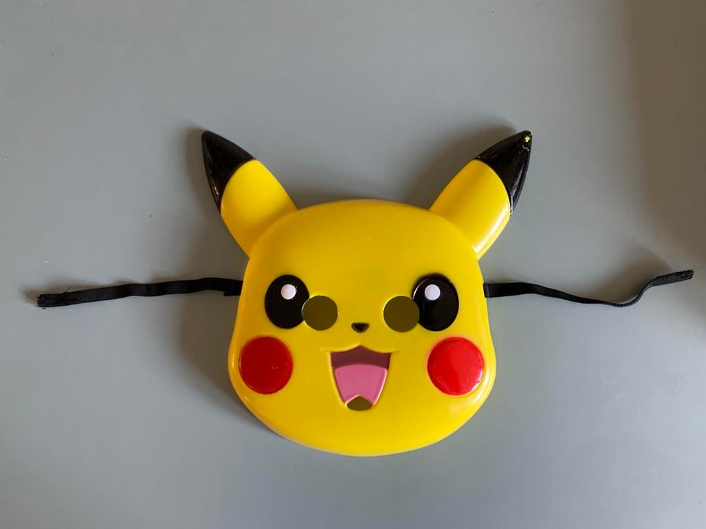 Pikachu pokemon masker, Ophalen of Verzenden, Zo goed als nieuw, Jongen of Meisje
