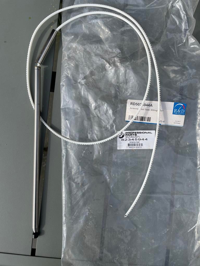 Originele Saab 9-3 Antenne Mast - Nieuw in verpakking, Ophalen of Verzenden, Nieuw, Saab