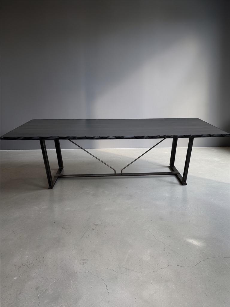 Massief eiken design eettafel met organische rand, Huis en Inrichting, Tafels | Eettafels, Zo goed als nieuw, 50 tot 100 cm, 200 cm of meer