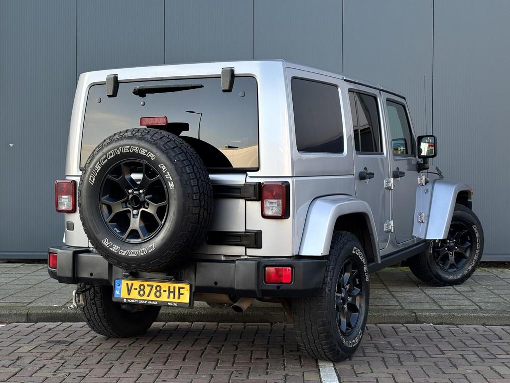Jeep Wrangler Unlimited 2.8CRD 75th Anniversary | Grijs Kent, Auto's, Automaat, Gebruikt, 4 cilinders, Bedrijf