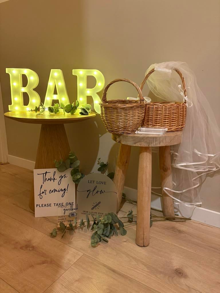 Bruiloft decoratie en accessoires, Ophalen of Verzenden, Gebruikt, Versiering, Geboorte of Huwelijk