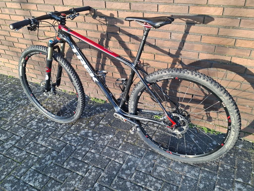 Trek Superfly 9.8 SL – lichtgewicht carbon hardtail 19.5”, Fietsen en Brommers, Fietsen | Mountainbikes en ATB, Ophalen, Gebruikt