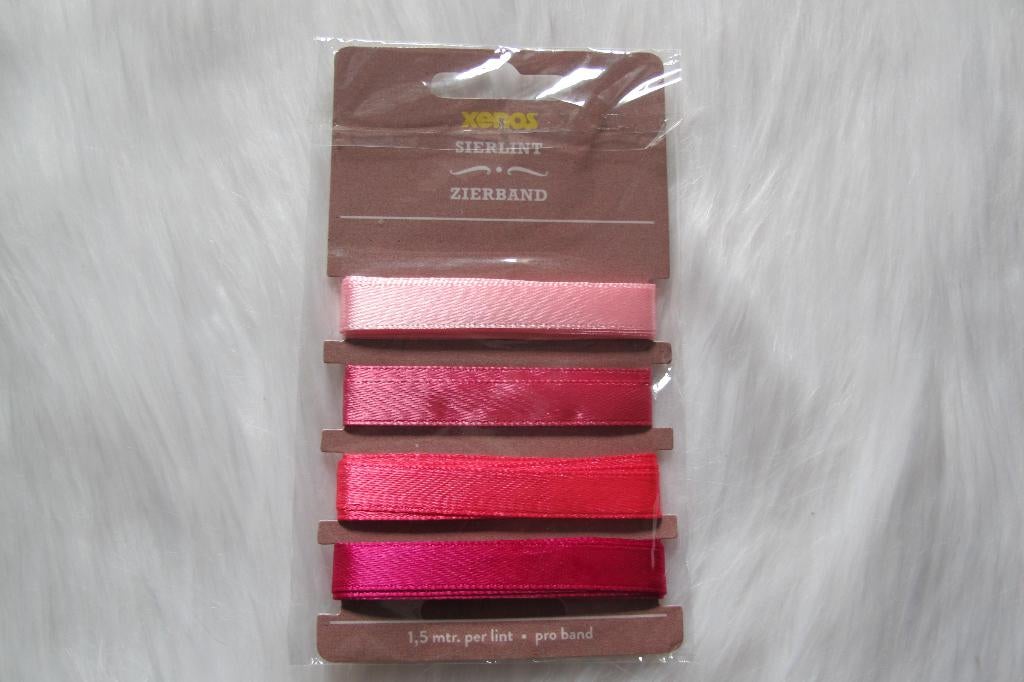 Xenos satin ribbon 1,5M, Ophalen of Verzenden, Nieuw
