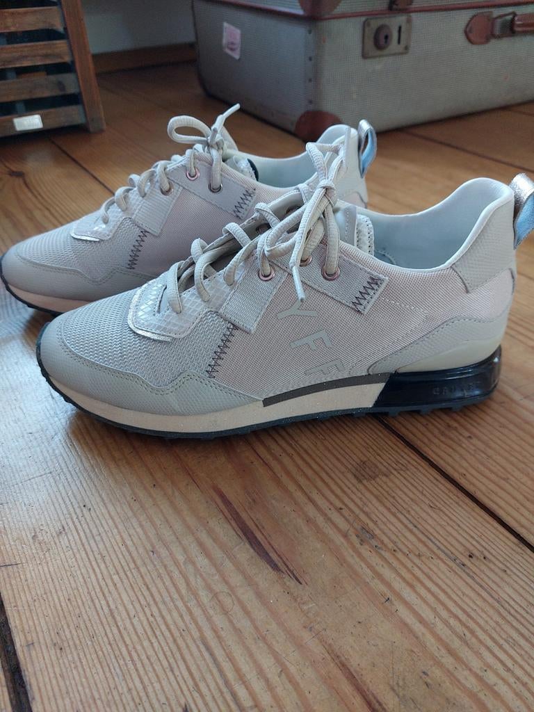 Sneakers van Cruyff, Cruyff, Beige, Ophalen of Verzenden, Sneakers of Gympen