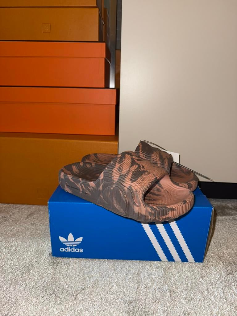 Adidas - adilette 22 slippers maat 38, Ophalen of Verzenden, Nieuw