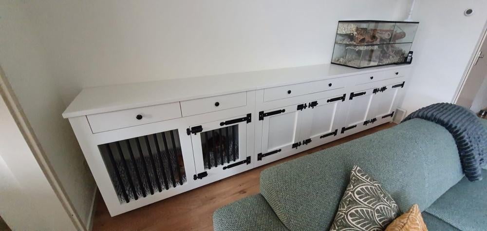 Hondenbench Meubel - Geheel op maat gebouwd, Dieren en Toebehoren, Hondenbenches, Ophalen, Nieuw