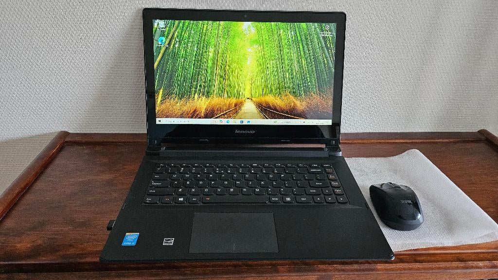 Laptop Lenovo, 64 GB of meer, 256 GB, 2 tot 3 Ghz, Qwerty