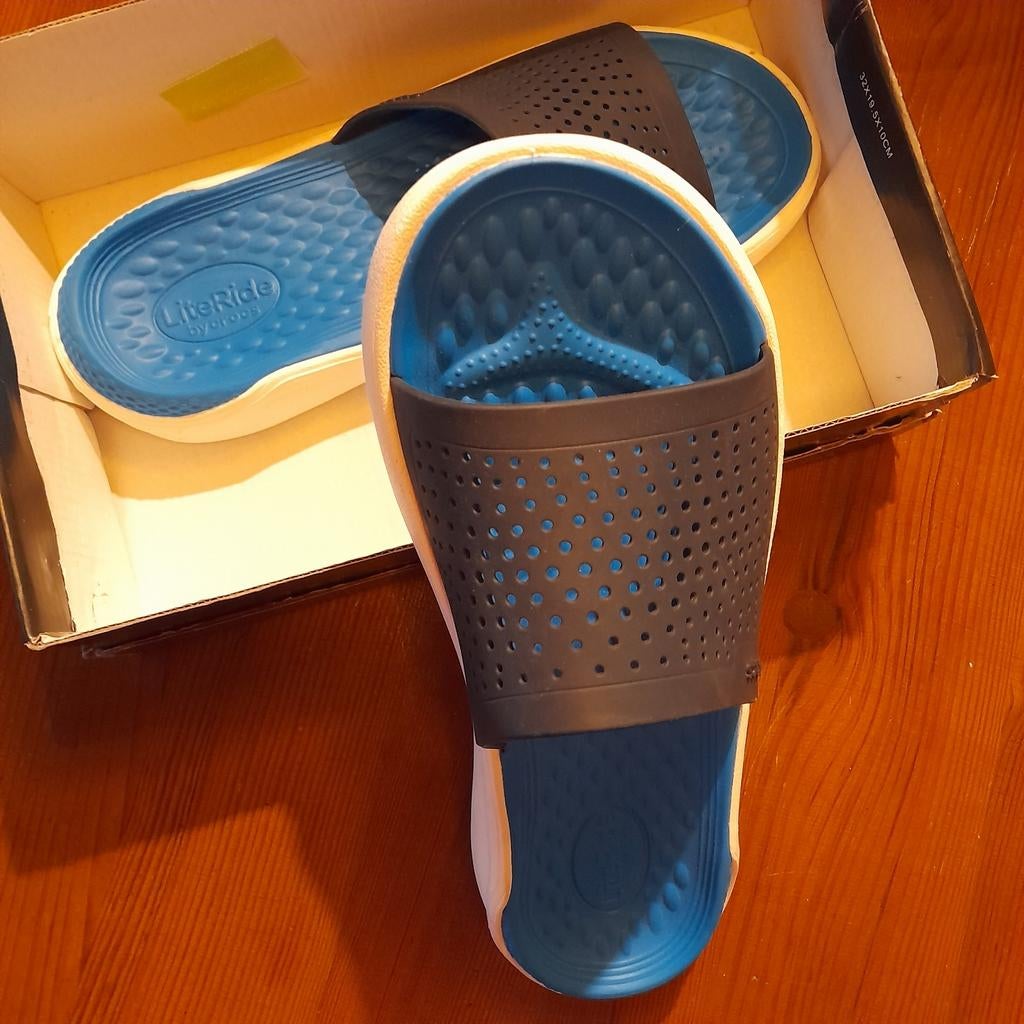 Cross LiteRide badslippers maat 45 M10 W12, Slippers, Blauw, Ophalen of Verzenden, Zo goed als nieuw